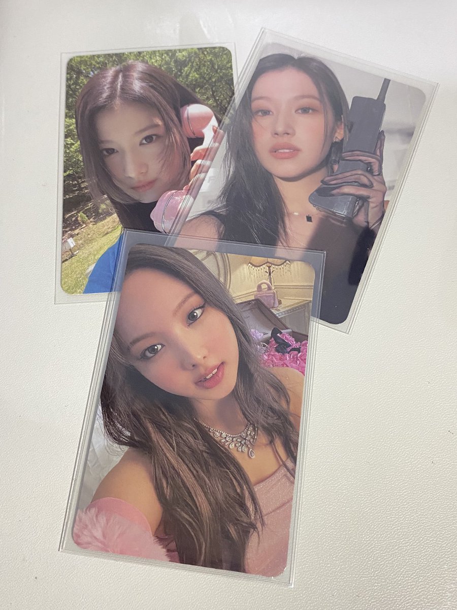 knycrtz's tweet photo. — 💡୨୧  ˚ ⁎ ◜ #knymailz ⋆ ·˚  ༘ 
    from ·˚ ༘₊· ͟͟͞͞꒰➳ @crlptrckgrc 

hellur ^^ thank u thank u thank u for letting me adopt sanayeon ! they came home safely along with the freebies (nabigla ako fr) 🫶 again, tysm :] ‘till our next ❕

[ * ༶ ⋆ ˙  ⊹ #CGfeedbacks ] https://t.co/e5KRHuX5ww