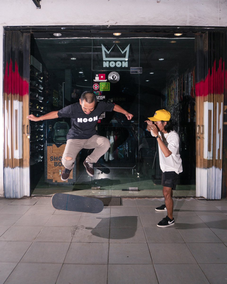 Our products now available at <a href="/NoonBoardshop/">Noon Boardshop</a> 
#makeskateshopgreatagain