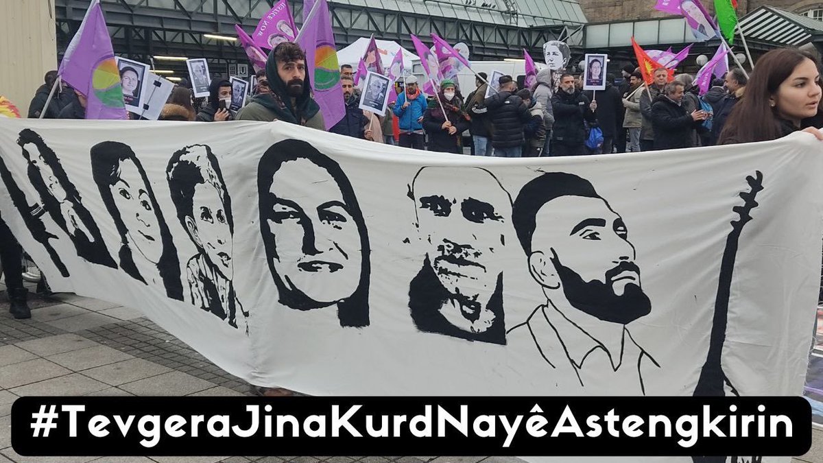JavileHero's tweet photo. Kürt kültür merkezine yapılan saldırının tesadüf olduğuna inanmıyoruz, planlı bir şekilde organize edilen MİT ve uluslararası güçlerin ortak katliamıdır.    #TevgeraJinaKurdNayêAstengkirin https://t.co/gwLom5Iv1f