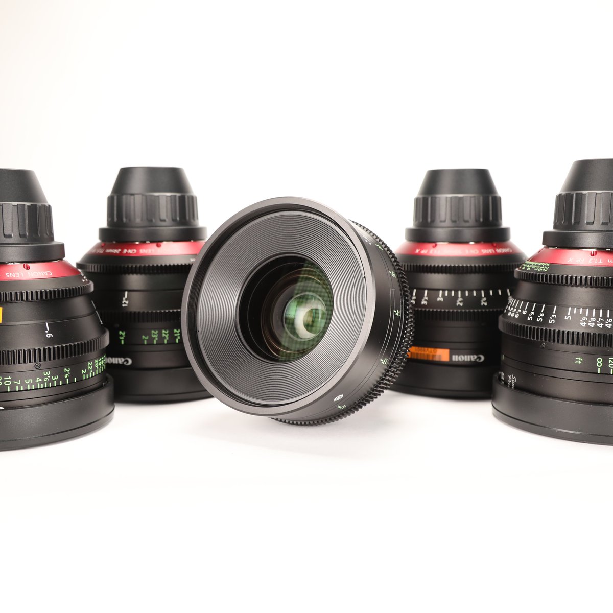 GenesisHire's tweet photo. The Canon Sumires...π₯π¬πΈ
As the Large Format ecosystem approaches, these lenses are becoming DOP favourite for their warm cinematic & vintage characteristics
We have them in-house with an extended focal range (14mm, 20mm, 24mm, 35mm, 50mm, 85mm & 135mm)
#CameraRental #KitHire https://t.co/pQ1kVgid7i