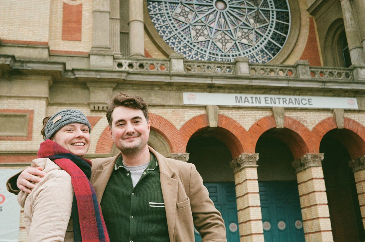 Hello there. Back after a long break and a little surprised to find this place still standing.

How are we all? Good festive break? New year off to a flyer? Here’s Nicki and I at Ally Pally on a Christmas Day walk.