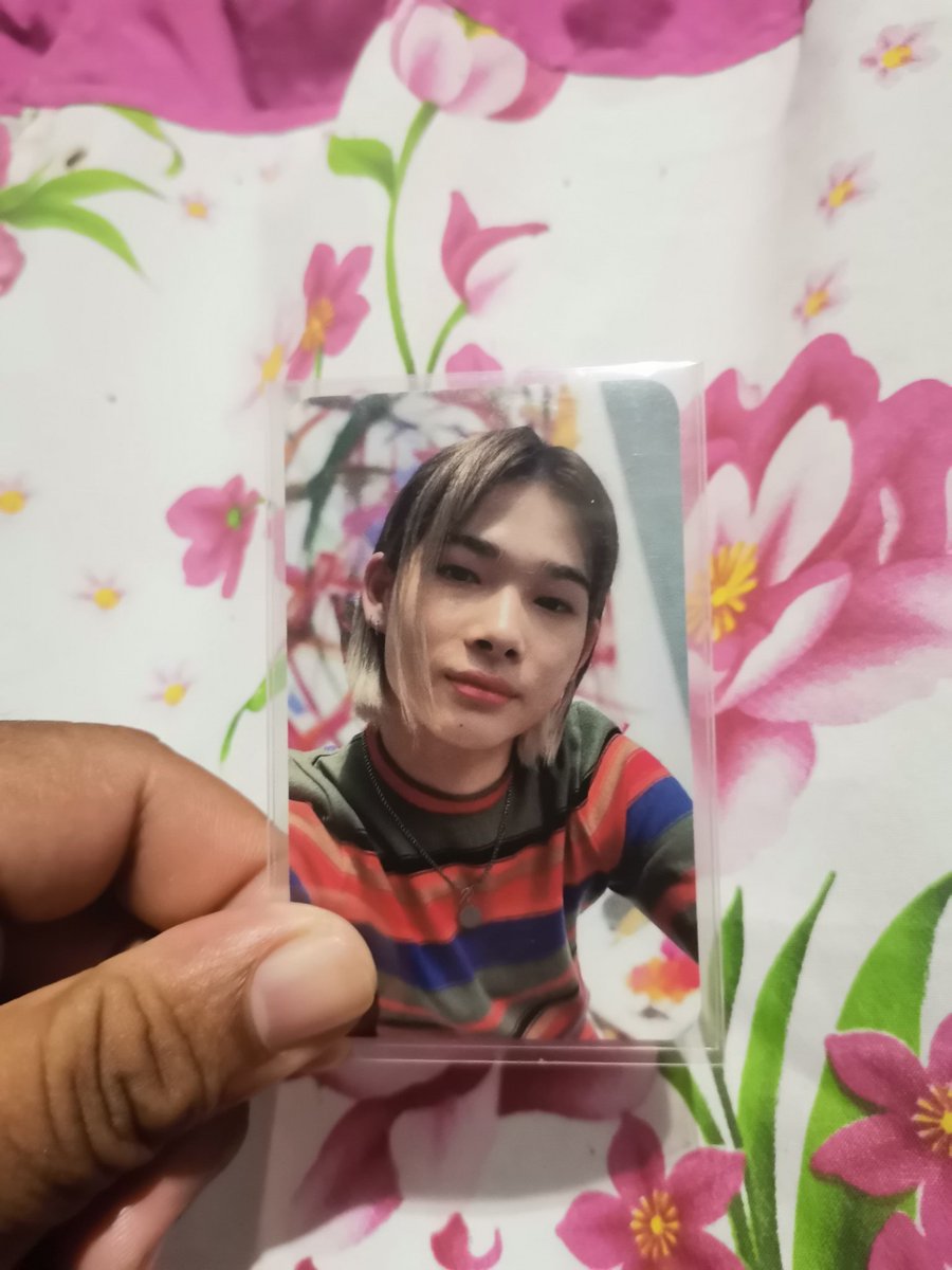 wts lfb ph | #DONGIEBNS

Enhypen D:D POB. 
🍓Ni-ki D:D Shopee POB. 

☛450+pf+lsf
☛mint condi 
☛mop:gcash
☛mod:direct j&amp;t, sco
☛5 days reservation 

t. Niki Shopee POB.