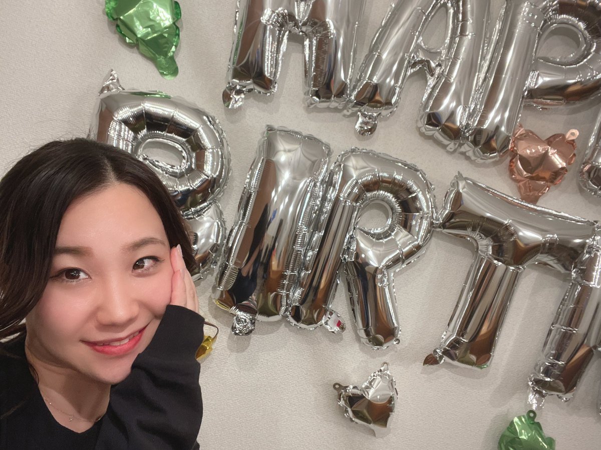 Me9minami's tweet photo. 改めまして…
1/7に開催しました #MAM4 ありがとうございました♡
あんちゃんのお祝いもみんなで出来て年始からゆっくりたっぷり幸せ時間を過ごせました♡
いつも支えてくれるみなさんのパゥワァァァをより感じました\(//∇//)\
ほんとに感謝です♡
あんちゃんのテロテロな笑顔が最高でした♡ https://t.co/ZCgfnJt8Xt