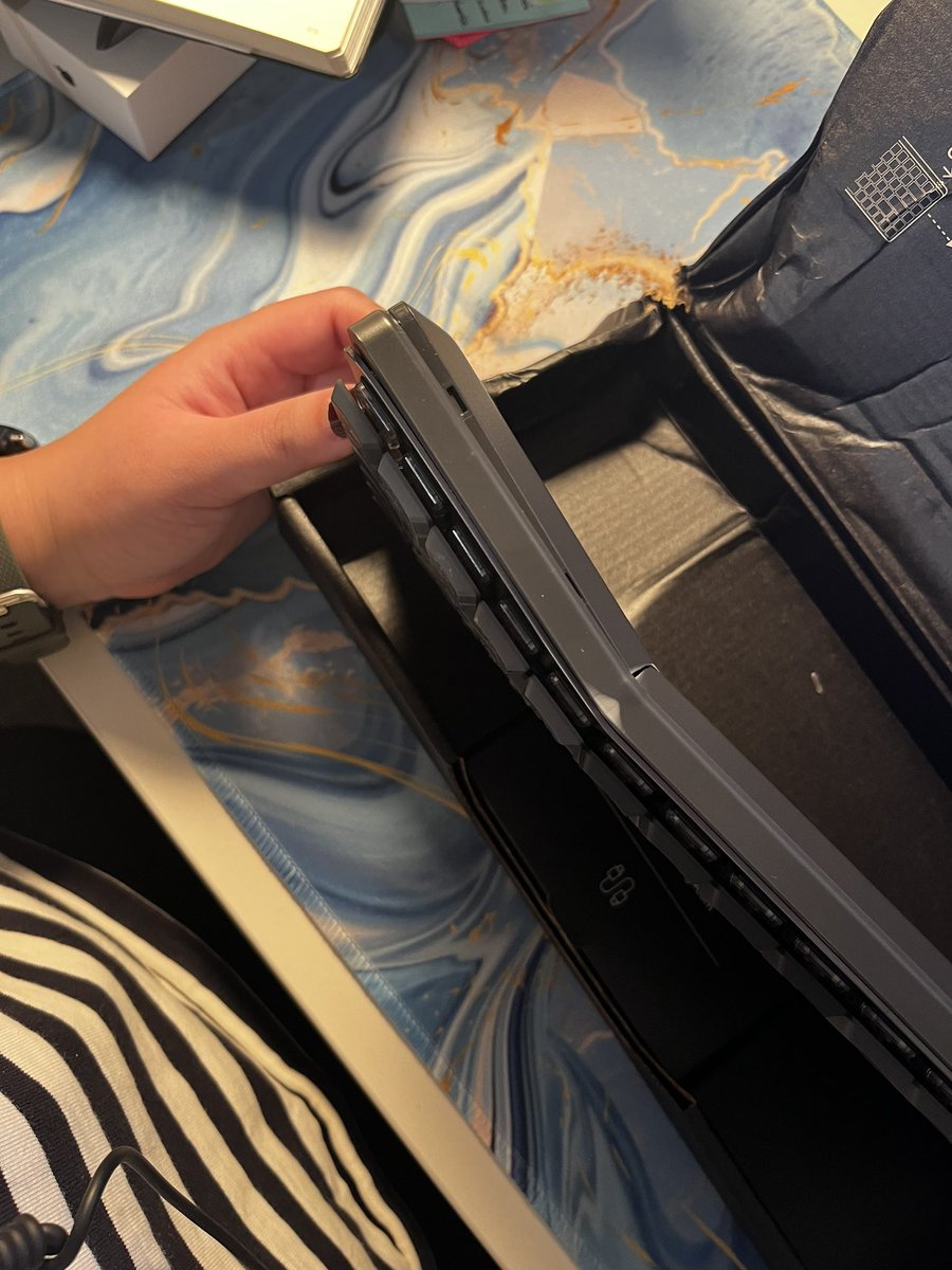 Syphaïwong Bay Deneuville tweet media