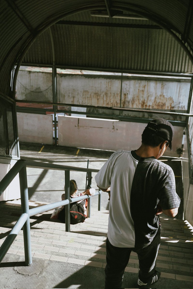 MotleyFuru's tweet photo. RT @Avatartarmike: If there's one thing I have learned so far from capturing random photos, it's that doing so actually allows me to absorb what is happening around me. It's always a good thing to be mindful at any given moment. 🍃
📍QC, Manda
#sonyal… https://t.co/jdEksKRNFG