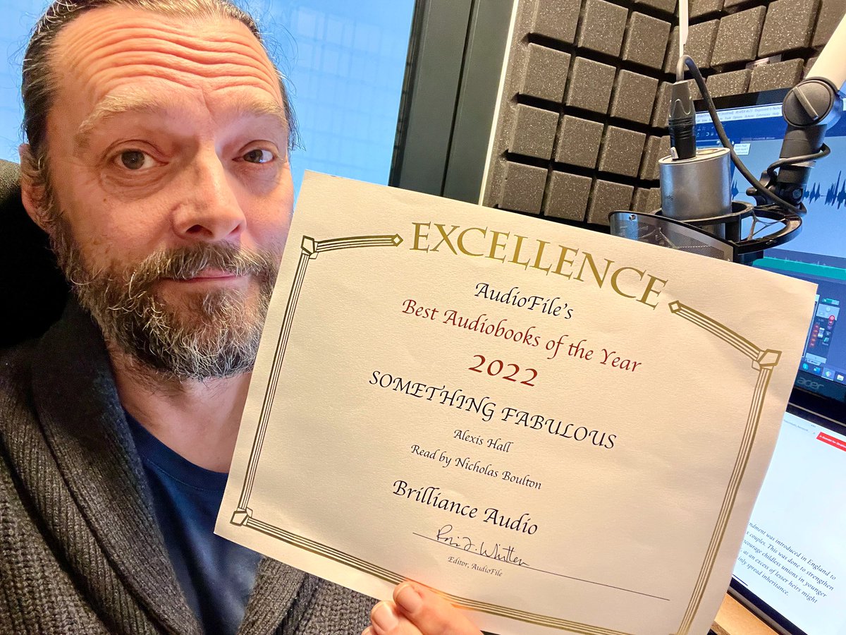 Through the letterbox this morning..
Thank you @AudioFileMag . Feels great to be appreciated!
#audiofilebehindthemicpodcast #audiofilemagazine #audiobooks #narrator #awardwinning #bestaudiobooks2022

tinyurl.com/3nkuuefr