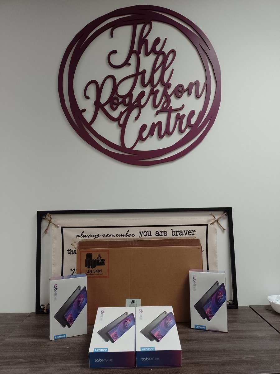 The Women's Centre would like to say a HUGE thank you to @SalfordCouncil's Digital Inclusion Team for providing more devices for our ladies to access courses, improve digital skills and reduce social isolation through the tablet gifting scheme
 
#digitalinclusion #GetOnlineGM