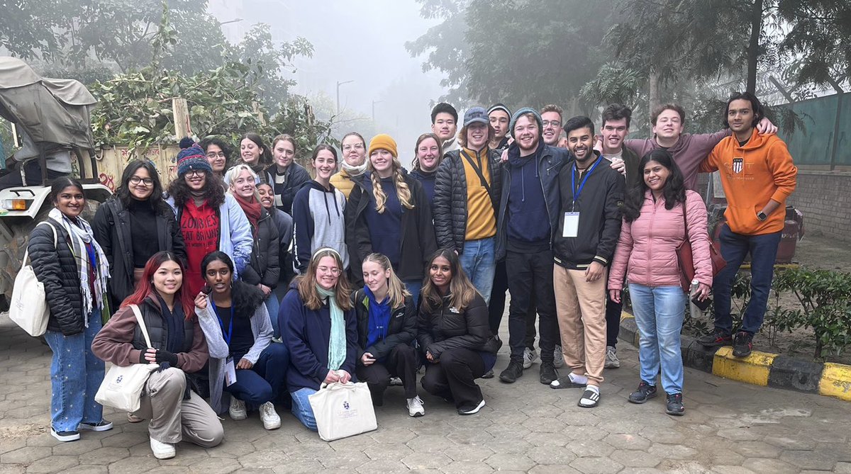 The #monashgig program is off to a foggy yet happy start here in Delhi. The <a href="/MonashUni/">Monash University</a> and <a href="/JindalGlobalUNI/">JGU</a> students are enjoying getting to know each other and immersing themselves in campus life. #MonashExperience