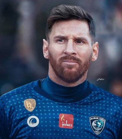 ScreenMix's tweet photo. عاجل :

الهلال السعودى يُغرى ميسي بـ400 مليون يورو للانضمام إليه https://t.co/qeS5TOkcFi