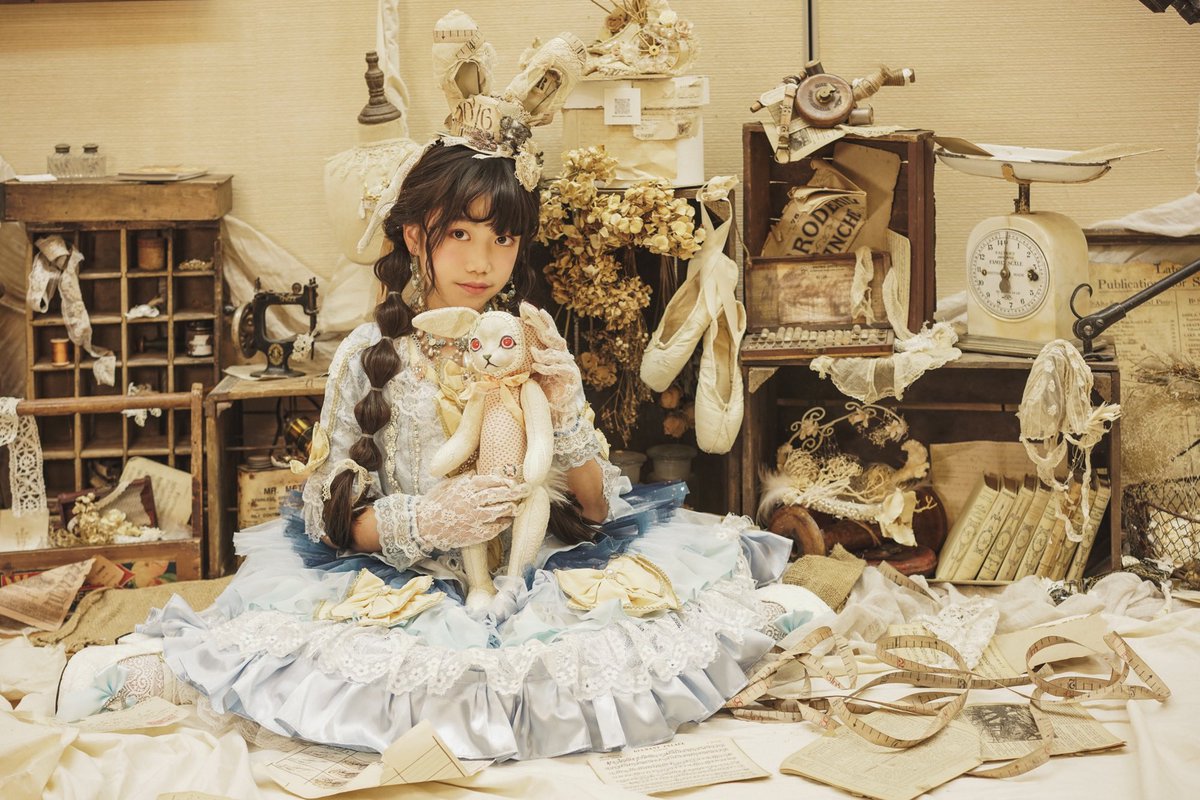 IKUYONB's tweet photo. 年末パシャ📺見てたのにねてた😴おきたらお正月🙄ママはとなりでラナより早く😴モチュウだから新年ごあいさつ🆖だけど😢ラナの知ってる人たちみんなが楽しいがいっぱいの一年になりますように🐰💖 ↓#iMAGINE2 📸プランの📸🐰💖
📸@ooxo_web 👗@ArisugawaAlice 💄👑@KAZUYAIMAMURA2 🌟@xxxxyxuxkxoxxxx https://t.co/15TJrN2LT6