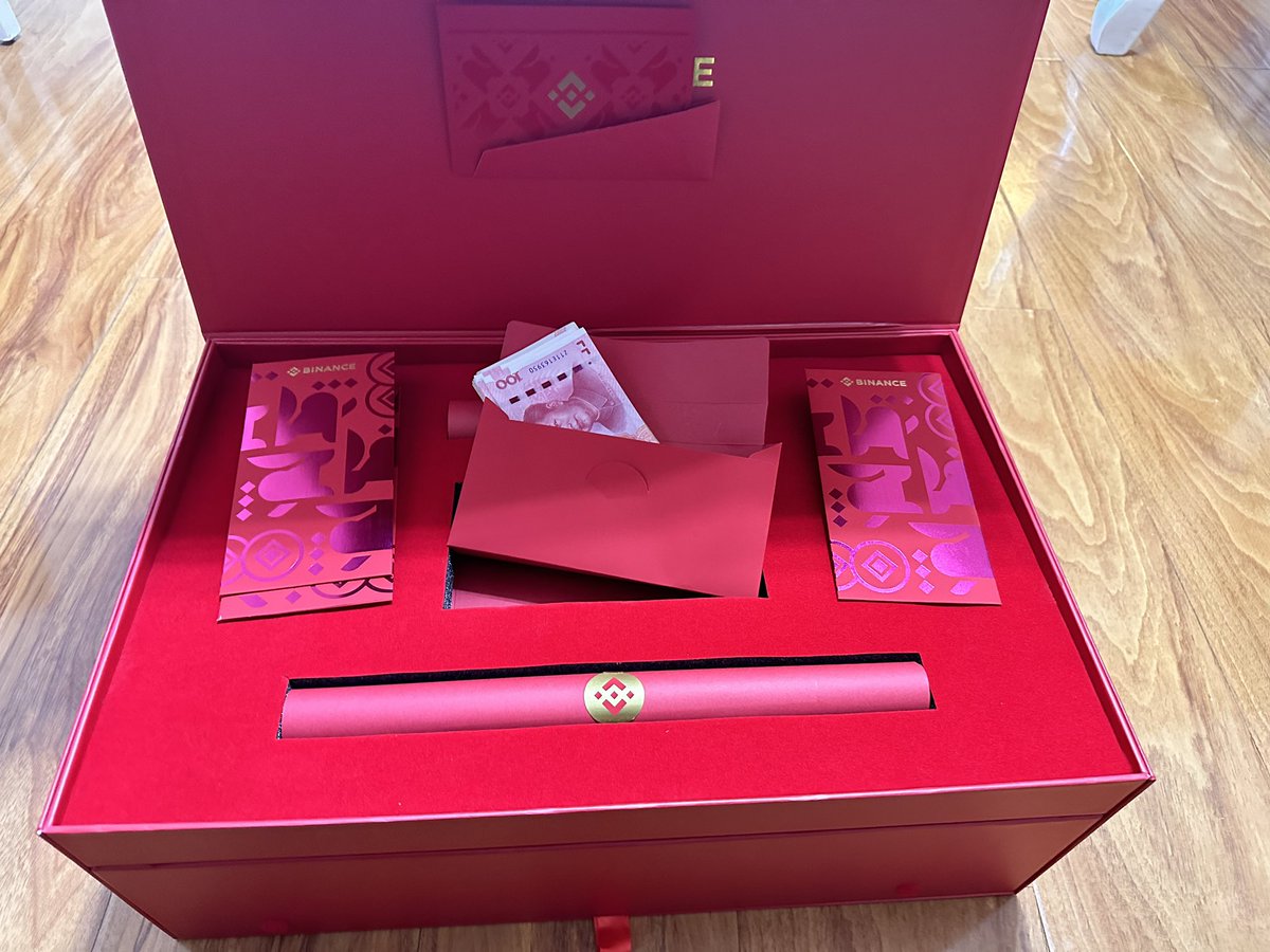 joy17610273_joy's tweet photo. 感谢Binance 新年礼物🎁。非常不错，会一直支持。感谢Binance 红包🧧。祝Binance越做越大…@heyibinance @cz_binance @binance @sisibinance @broleon 永远支持。 https://t.co/dw7SfBTZvb