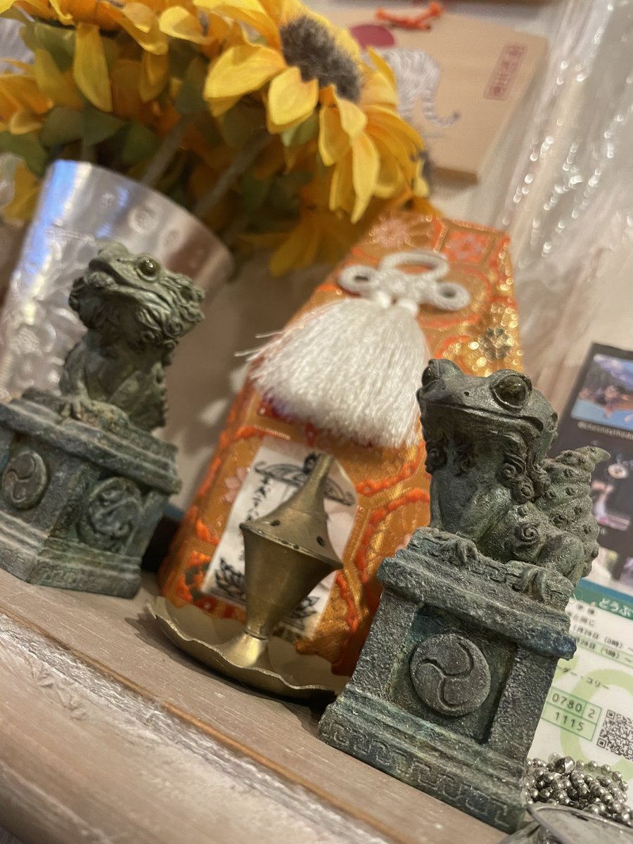 Pharol5's tweet image. 2016年1月9日はチャイさんがお空に帰った日。あれから7年が経ちました。お空の暮らしはどうですか？シュトリやベレトも側にいるんでしょ？2人に温めてもらってね♪