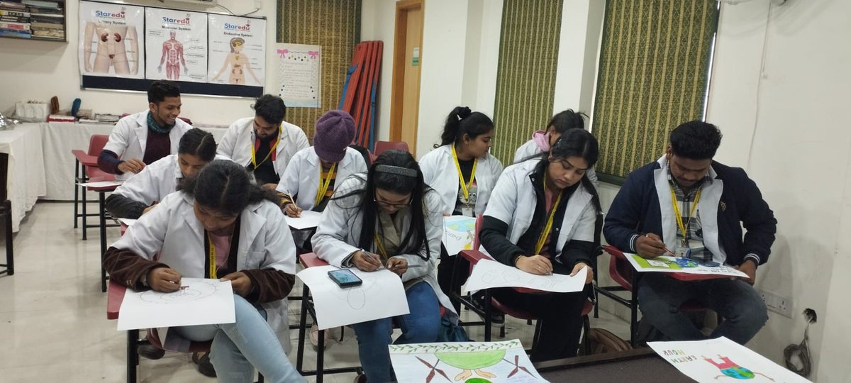 StarEduOfficial's tweet photo. Activity session for Radiology Students to showcase their creative ideas through poster making on how to save electricity. 

Save Energy &amp; Save The Environment !

#ActivitySession #RadiologyStudents #Creative #CreativeIdeas #PosterActivity #SaveElectricity #Staredu #Stareducation https://t.co/wHLJKHMh6s