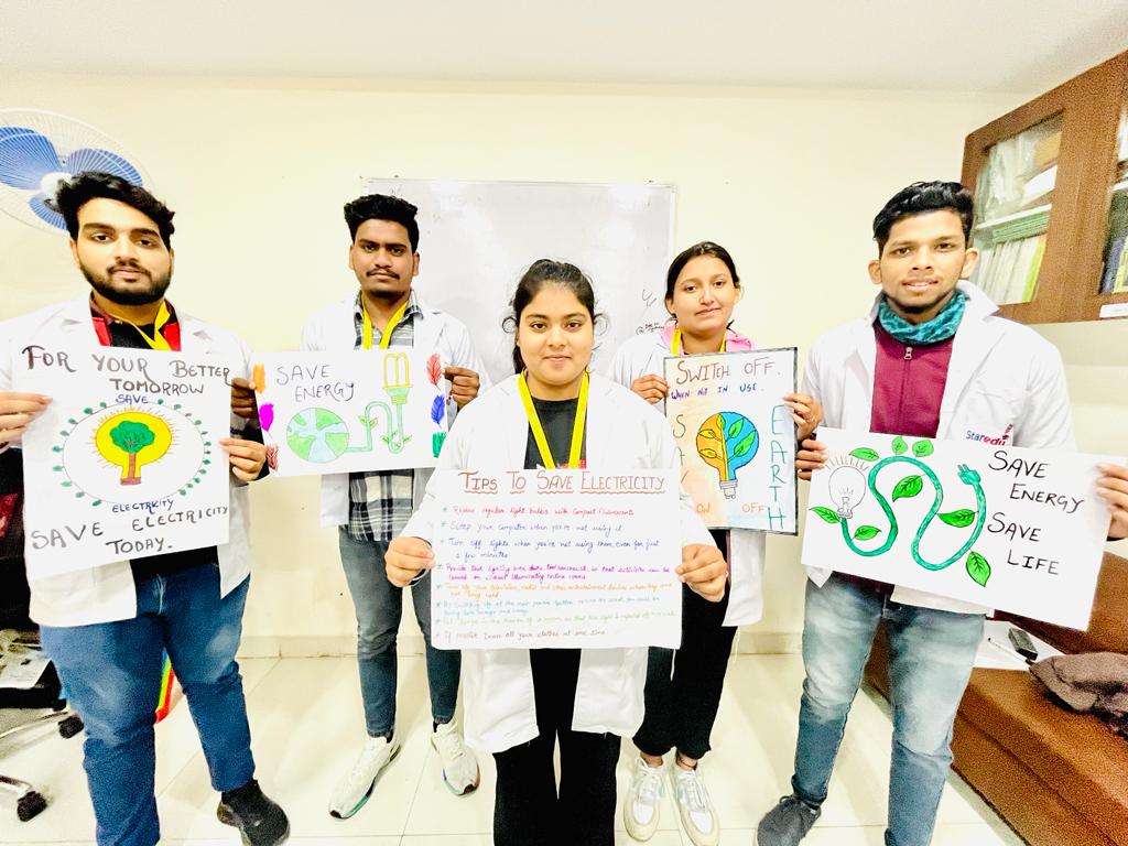 StarEduOfficial's tweet photo. Activity session for Radiology Students to showcase their creative ideas through poster making on how to save electricity. 

Save Energy &amp; Save The Environment !

#ActivitySession #RadiologyStudents #Creative #CreativeIdeas #PosterActivity #SaveElectricity #Staredu #Stareducation https://t.co/wHLJKHMh6s