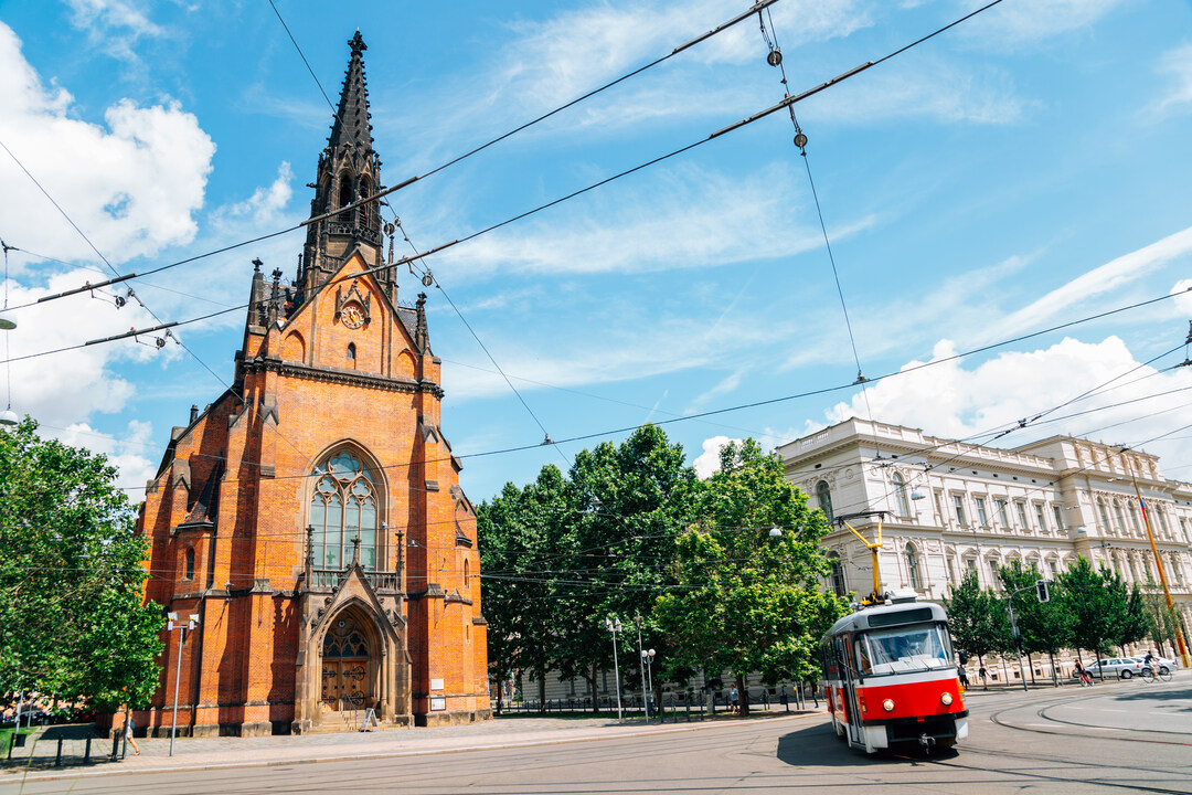 AconGrids's tweet photo. The ACON project builds and upgrades substations, fiber optic lines, and other smart elements. In Brno, we will start the construction of a new city substation. It will help us to improve the monitoring of the network condition. Citizens of Brno, are you looking forward to it?😉 https://t.co/7TBFeamCR4