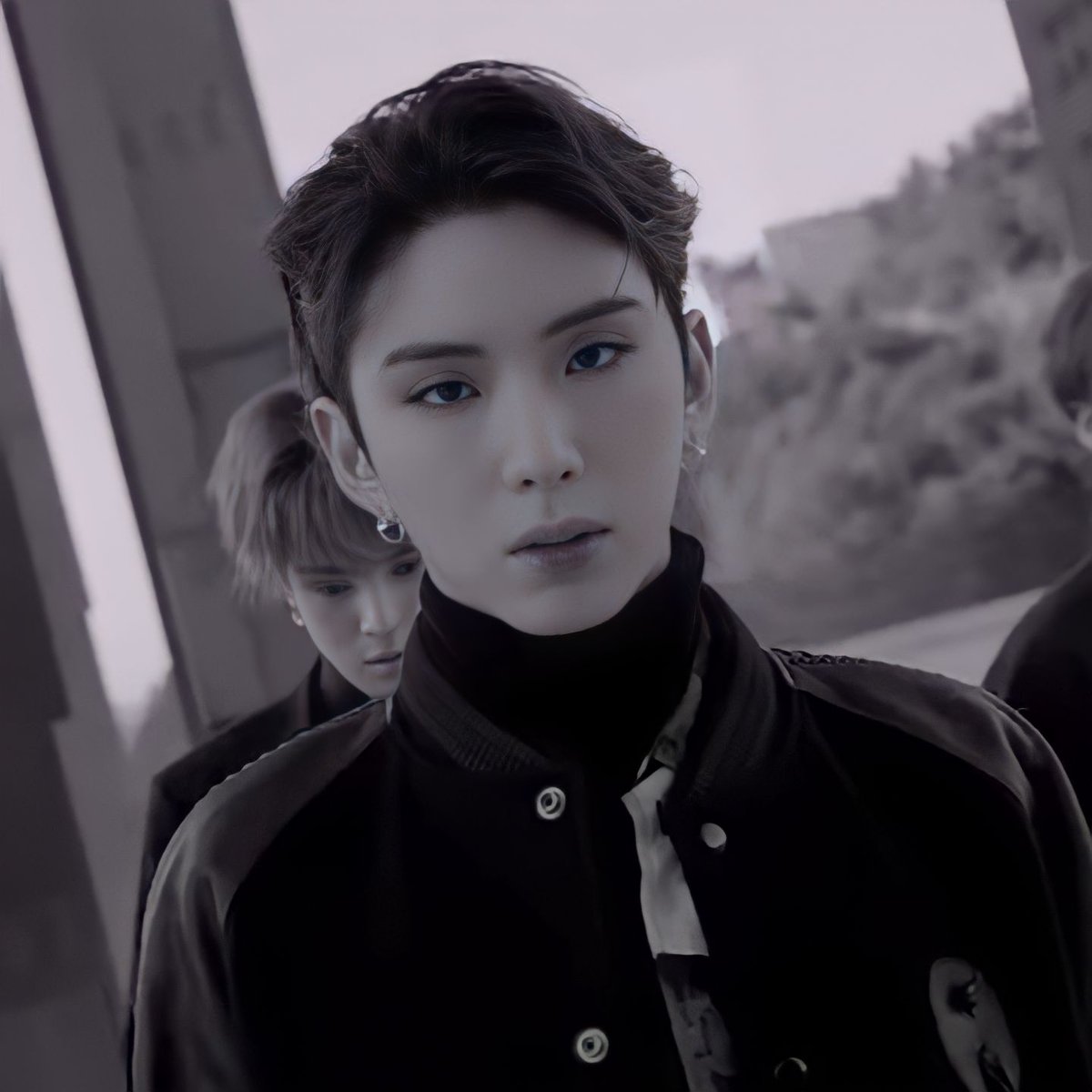 mxarchives514's tweet photo. Shoot Out.                      Beautiful Liar

#MONSTAX #몬스타엑스 #BeautifulLiar #BeautifulLiar_MV @OfficialMonstaX https://t.co/3BOo8UQVv6