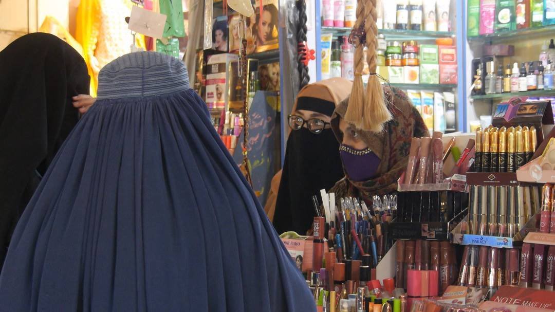 The Taliban have reportedly ordered women in Balkh province of Afghanistan to CLOSE their shops, because they were working in the same space with men and were not wearing the hijab properly.

This is outrageous. How are women (without male relatives) supposed to survive?