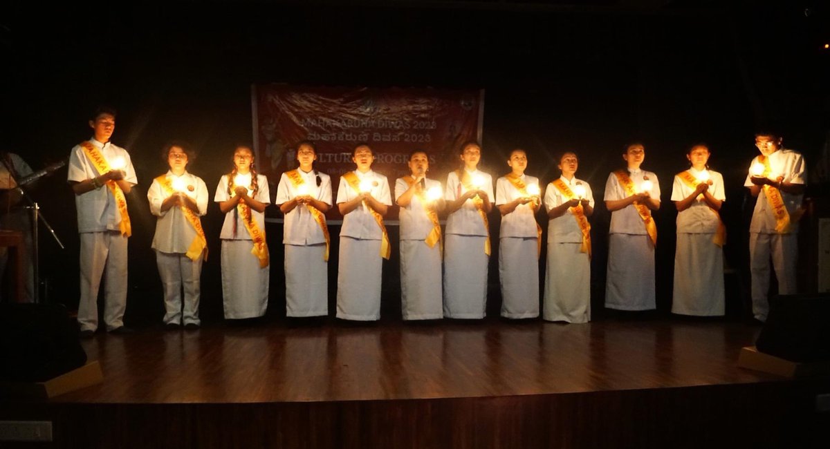 sanghasenamimc's tweet photo. The 3rd day of the Mahakaruna Day celebrations in collaboration with @MahaBodhiOnline was celebrated at the Indian Institute of World Culture.
The MIMC #Shangrila Group who are Messengers of peace &amp; ambassadors of Mahakaruna presented divine performances of peace and compassion. https://t.co/dOF64D1rMd