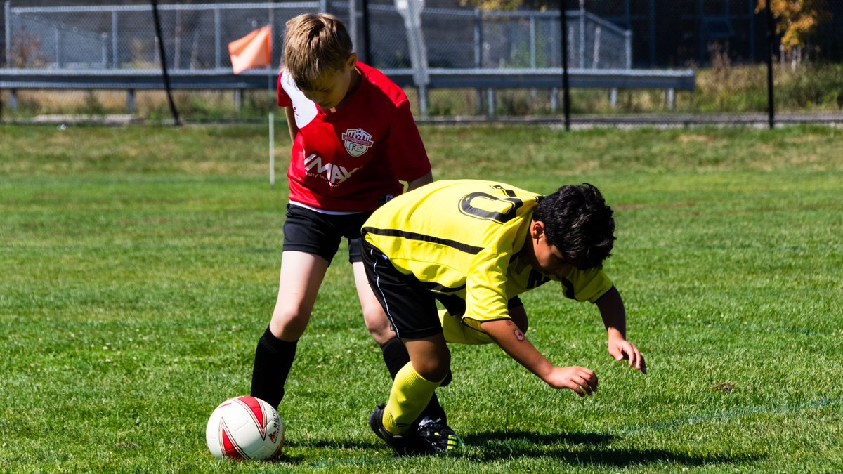 "There are 4 things that we can do to blunt the damaging impact of praise:
Don’t praise people, only what people do. Saying something about what the person has done/is doing makes more sense: “That’s a really nice story” is better than “You’re such a good writer.”" <a href="/alfiekohn/">Alfie Kohn</a>