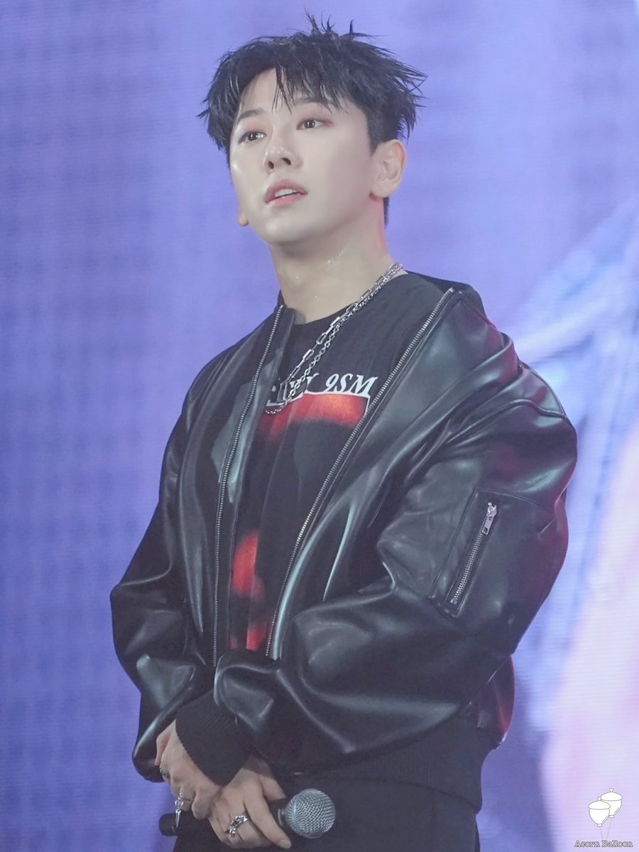 AcornBalloon's tweet photo. 230108 스트릿 맨 파이터 서울 막공

⚫️✨🎤

#노태현  #RohTaeHyun #ノテヒョン #テヒョン #盧太鉉 #卢太铉
#엠비셔스 #Mbitious #스트릿맨파이터 #스맨파 #SMF https://t.co/Top2tCCrD4