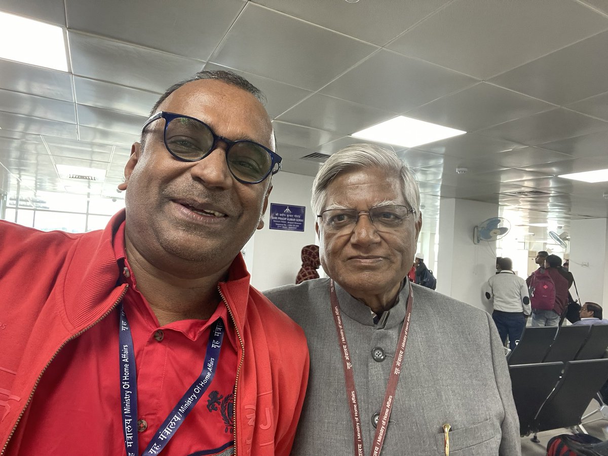 venupnair_nrmu's tweet photo. Silchar Airport…..on d way to Mumbai (via) Kolkata…..🙏🚩🚩🚩 @ShivaGopalMish1 @AIRF_COMMS @airfindia @NWREU https://t.co/FHIA3dchmD