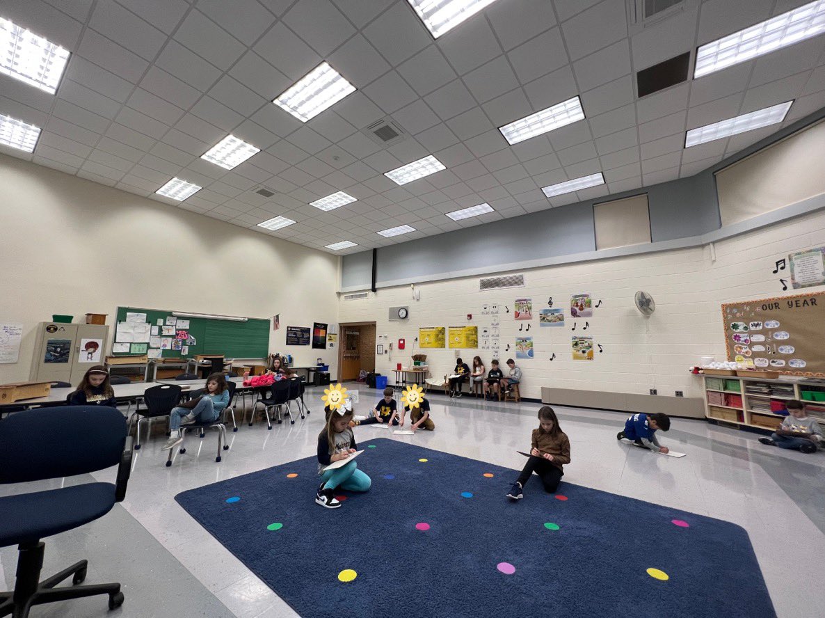 Love this pic from Friday - 1R was so determined to make their own music using a favorite gift they’ve gotten. They used quarter notes, eighth notes and rests to write their “present chant”. <a href="/Ms_SLajam/">Stephanie Lajam</a>