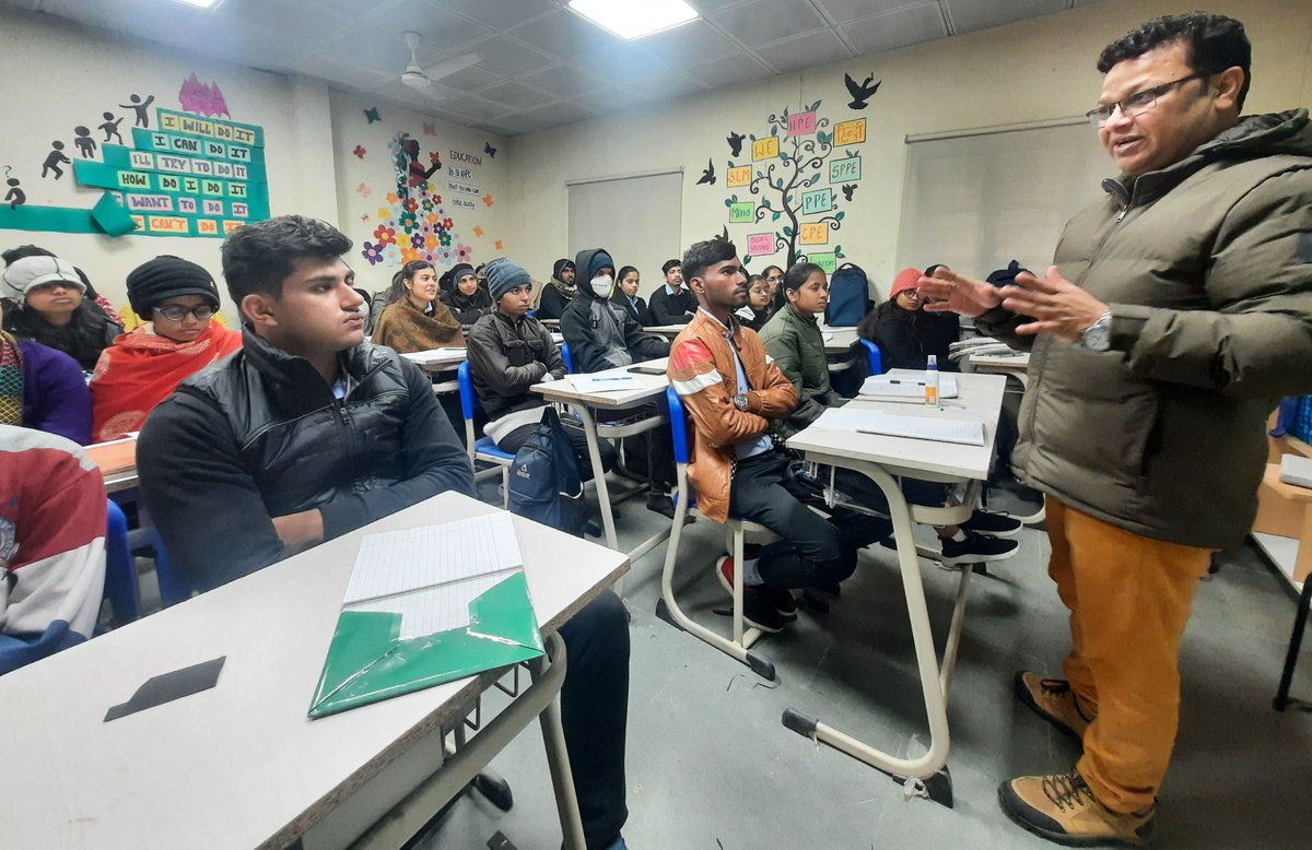 Extension lecture by Dr Naresh, Mentor Teacher of DOE on School Management Committee(SMC).

<a href="/SCERT2021/">SCERT Delhi</a>