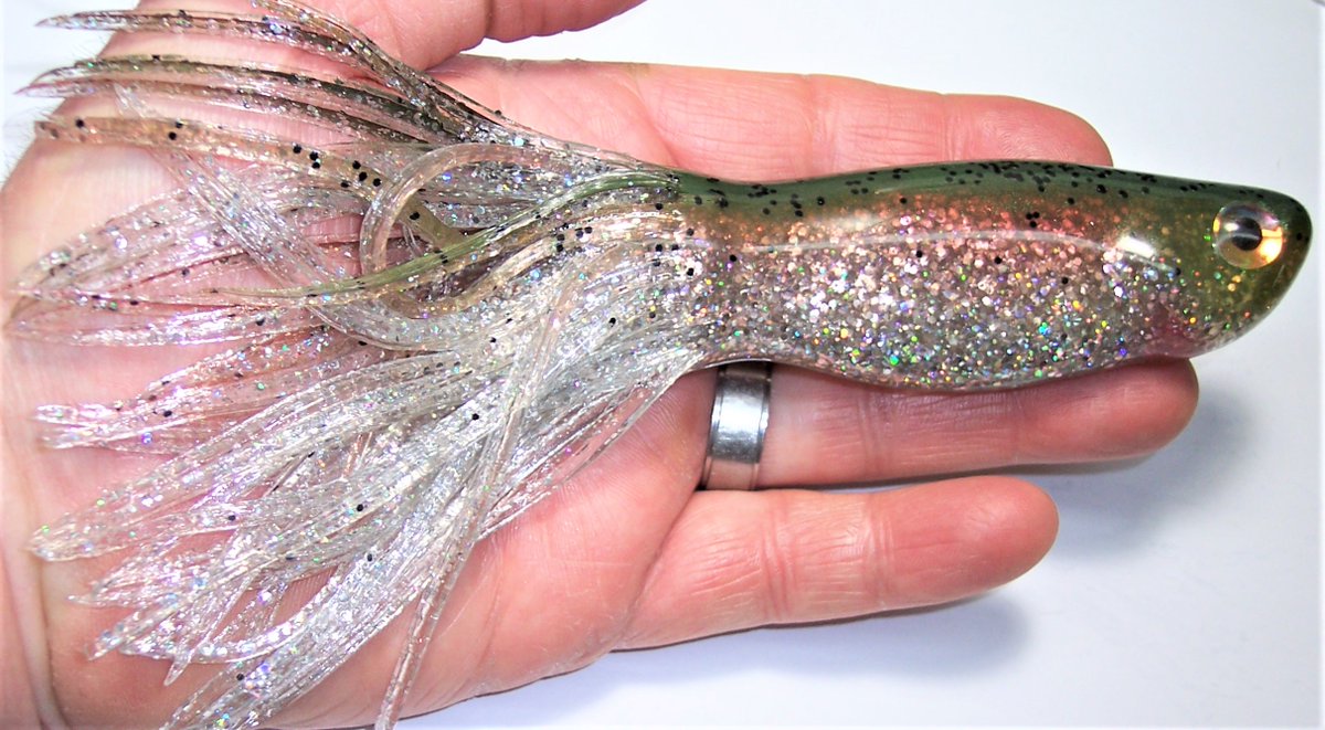 GitzitLures's tweet photo. Check out Gitzits new 7" Hybrid Musky tubes. Target Species: Musky, Pike, Lake Trout, Bass or Salt Water. https://t.co/2tXEDILI5W https://t.co/MtCBk3xpuC