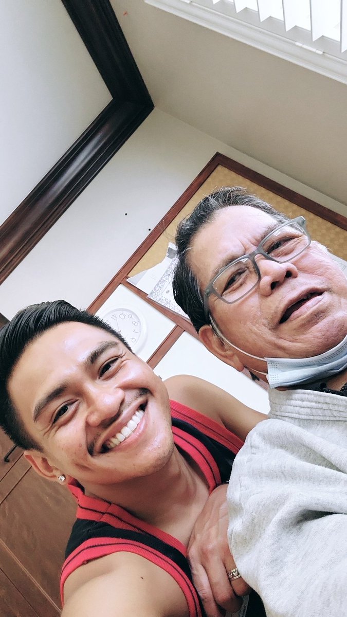 TresBeEasy's tweet photo. Missin you extra today pa😔🕊 https://t.co/YTF0uLThUj