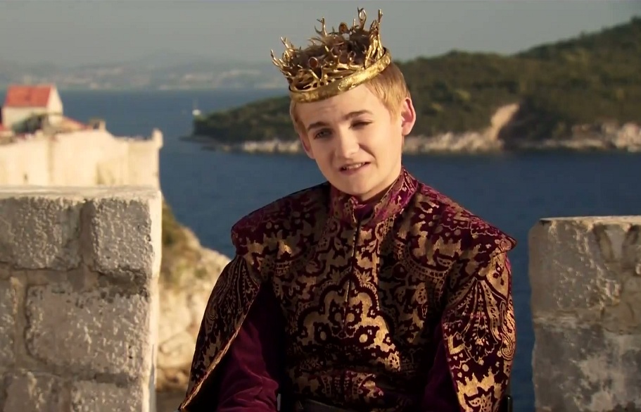 ChivalryGuild's tweet photo. It's almost a requirement that cynical movies and shows depict aristocrats and royals as inexcusable brats. We moderns can hardly conceive of nobility and privilege as anything but an excuse for unearned indulgence.

This is not how the medievals viewed the matter.🧵 https://t.co/KOFM77O9p8