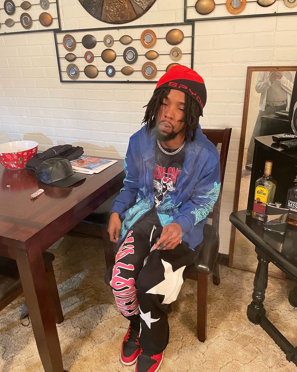 killzree's tweet photo. 1ST YR {t}RAPPIN 💎⛓️💎⛓️❤️🔥 #WANTED #MYDEDICATION 💙. @lucidloversapperal https://t.co/ObWb1HG5jh