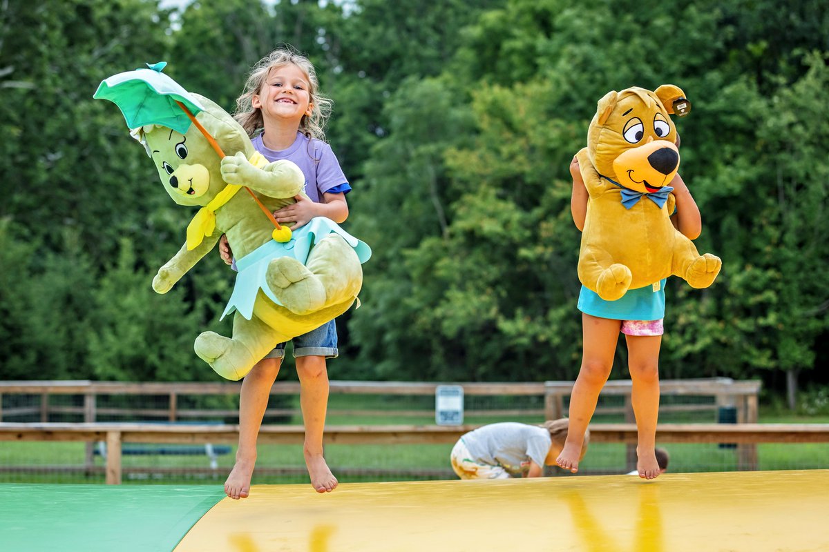 Plush is a kid's best friend! 🧸#JellystonePark