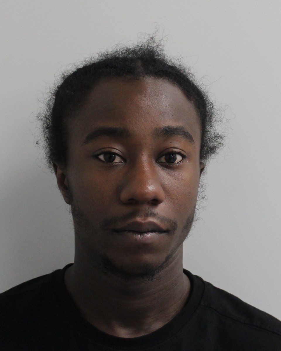 MPSHackney's tweet photo. On 09/01/2023, Kieran Morgan and Daniel Onyewuenyi were sentenced in relation to a triple stabbing on Pentonville Road in April 2022. Morgan was sentenced to 7 years 6 months with an extended licence of 3 years. Onyewuenyi was sentenced to 4 years. #HackneyGangsUnit https://t.co/sg4dn21Z0G