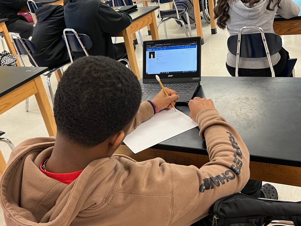 THS_Academics's tweet photo. Mrs. Merrow &amp; Mr. Boor were Caught In the Wild using Claim Evidence Reasoning writing strategy as a way to build relationships with students! https://t.co/yvIvCFlNrL