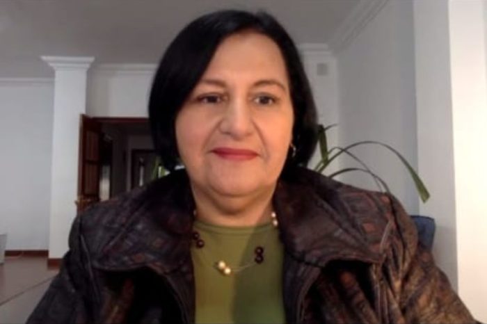 DiarioTalCual's tweet photo. Dinorah Figuera: AN espera cuentas del interinato para nombrar Consejo de Activos #TalCual #ClaroyRaspao #PorDefinir https://t.co/YEr5JX5Doc https://t.co/5syx8IAgWV