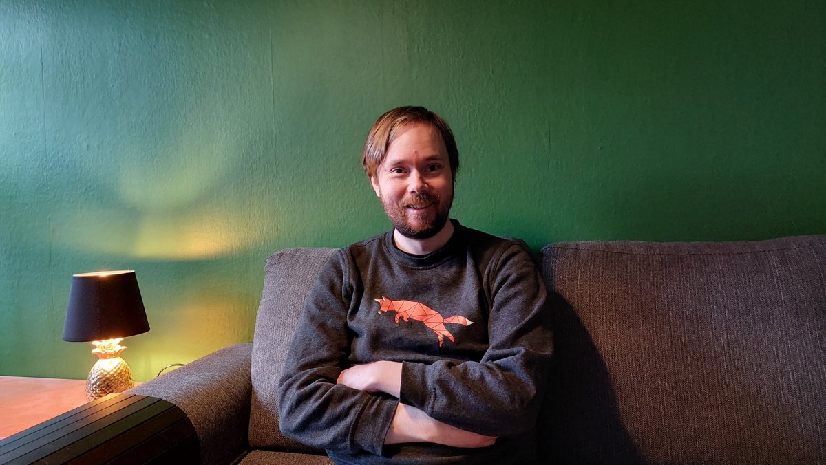 univaasa's tweet photo. Millaisia seurauksia #työyksinÀisyys tuo, ja mitÀ asialle voidaan tehdÀ?
Vaasan yliopiston #työhyvinvointi'in erikoistunut tutkija @JussiTanskanen kertoo aiheesta yliopiston #Oivalluksia-#podcast'issa:
đ§https://t.co/nMp6J3gDn6
đïž https://t.co/qDvfVOarOH
#LEADIS #työelÀmÀ https://t.co/N9CblORqs2