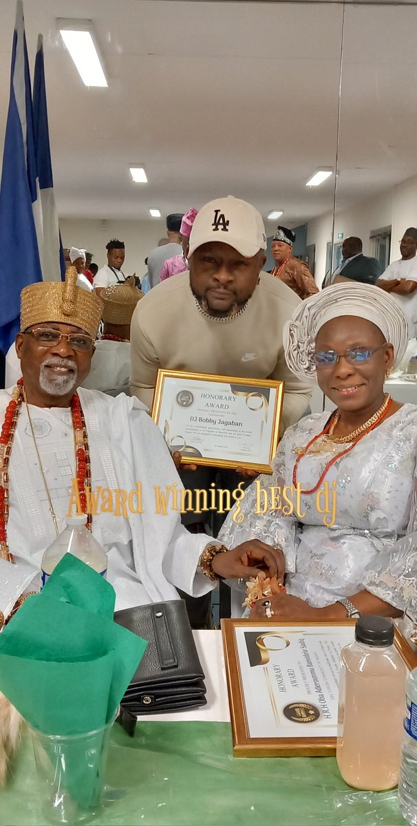 DJ_BobbyJagaban's tweet photo. A Big thanks to all #Yoruba_association in Marseille #Isokan 🙌 @shina_olaoye #HE_Mr_Kayode_Laro Nigerian Ambassador To France #HRH_OBA_Aderounmu_Bamidele #yoruba Community in France And to everyone Supporting D J Bobby Jagaban for the #Award giving to me 🙏❤️ Mémoire Inoubliable https://t.co/x91qbHvuka