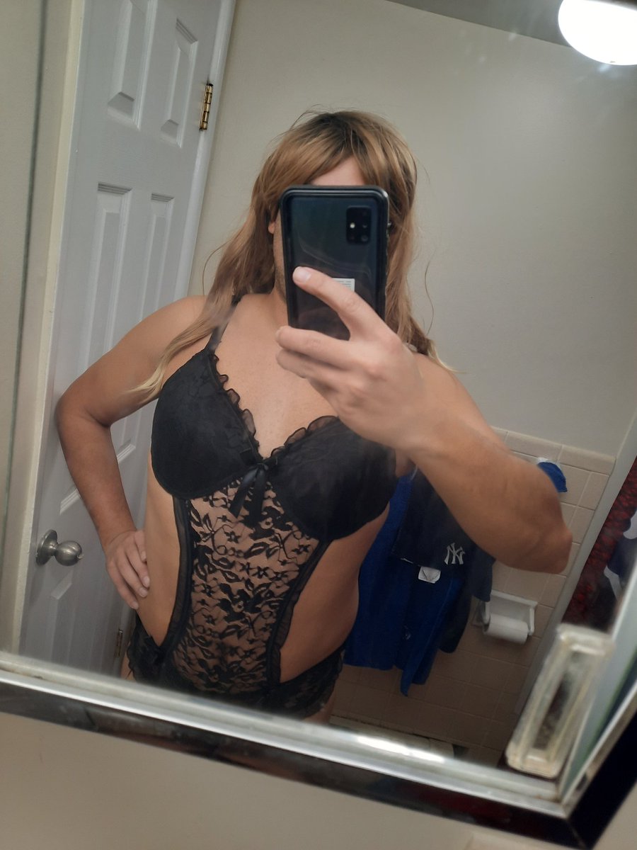 lustylilly69's tweet photo. I feel in love with this piece when I tried it on. Super excited to do a actual set in it. #Lingerie #onlyfansgirl #onlyfansbabe #trans #tgirl #sissy https://t.co/YW5ivSXxhQ