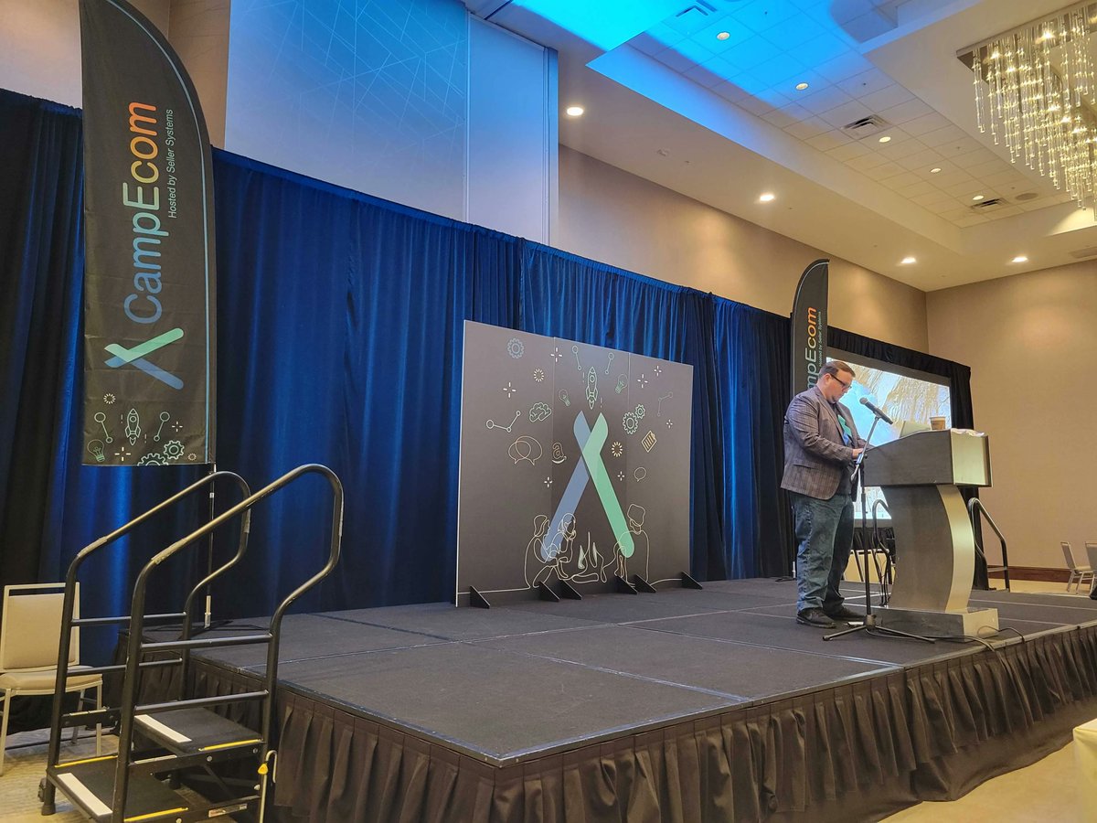 Getida365's tweet photo. The GETIDA gang is having a fantastic time at CampEcom ☀️ ⛺️ 

#GETIDA #amazon #amazonseller #amazonFBA #FBA #FBAreimbursement #amazonus #amazonfbaseller #amazonbusiness #amazontips #amazonfbatips #fbatips #florida #campecom https://t.co/M6LOvPSawA