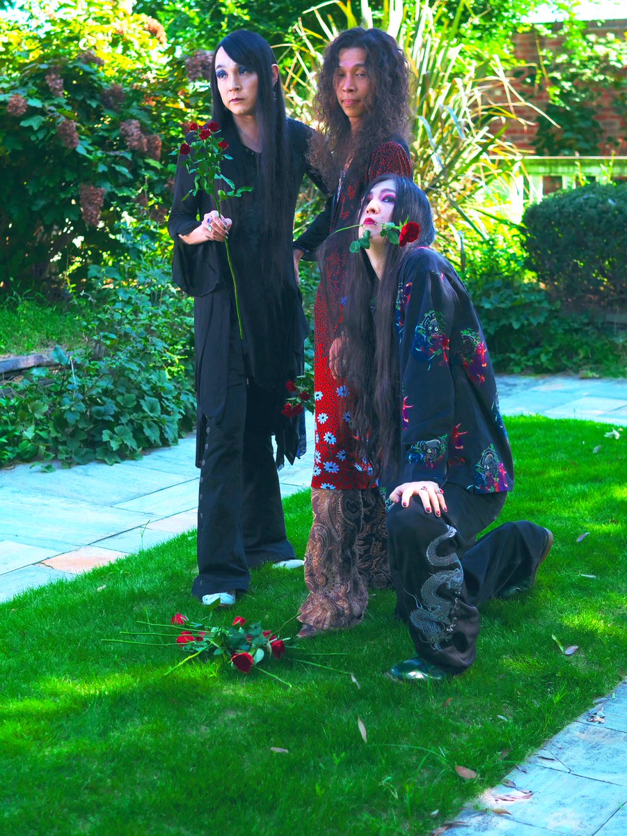 FJ / Fujii Masahide(アルバム『深く、花を見て』発売中) tweet media