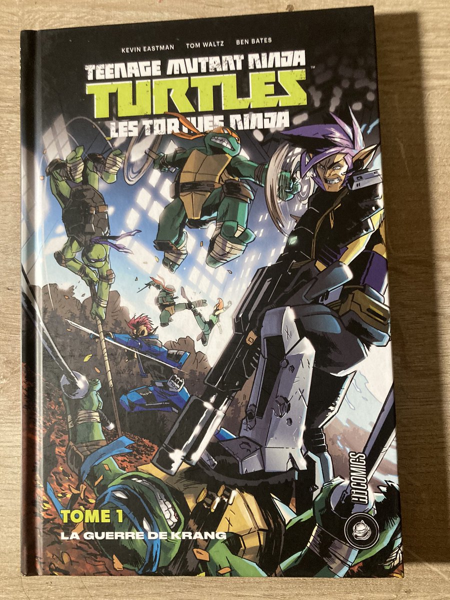 Backlightcomics's tweet photo. Tortues Ninja t.1 
Pas très inspiré, sympathique quelques pages mais trop classique. Les tortues sont cool mais le reste bof bof (les neutrinos?) et l’arc Krang s’avère au final décevant. Heureusement que j’ai lu le t.0  #tmnt #comics https://t.co/kG4HNZw7NS