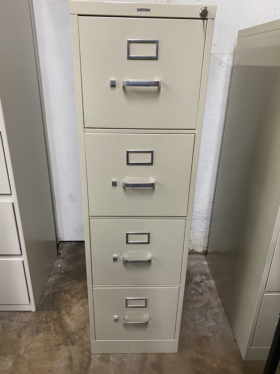 DFSIHOUSTON's tweet image. Hon 4 drawer vertical file cabinet, commercial grade, metal in tan finish, letter size, working lock with key, dimensions : 15” wide x 26.5” deep x 52” height #hon #filecabinets #filingcabinets #officestorage #officefurniture #HoustonTX