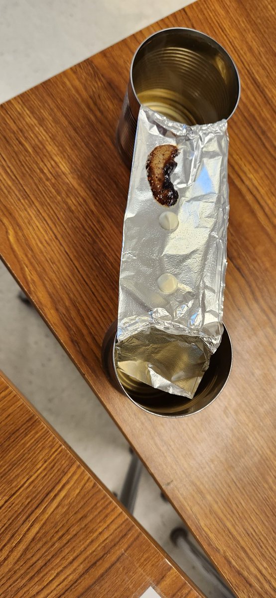 jpeter_HMS's tweet photo. Melting chocolate chips is a great way to start off discussion conduction and hot to cold transfer pattern of thermal energy...and it's fun!! @Hernando_MS @LRocha_HMS @RNava_HMS @ENFlores_HMS #CAVScience https://t.co/fGaLo9bgJI