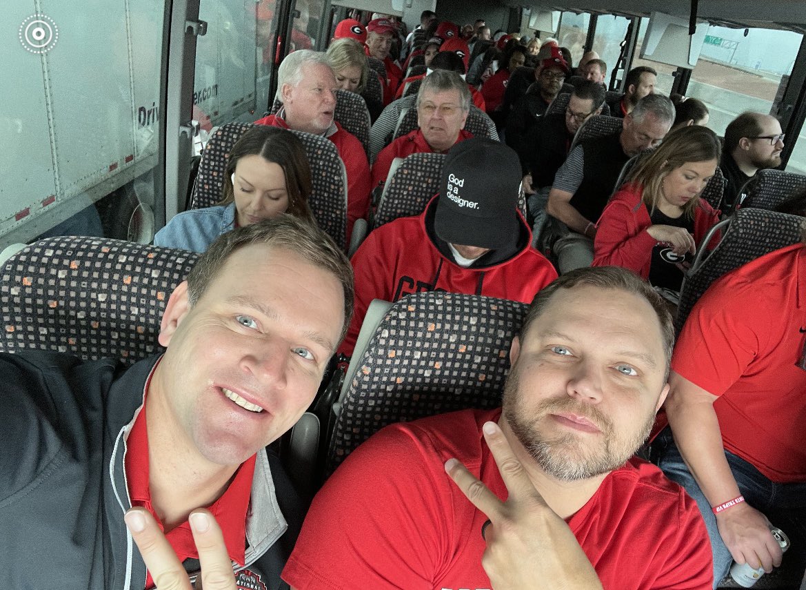 Our group of nearly 200 #UGA fans leaving MGM Grand in Vegas headed for the natty in LA with Atlanta Sports Trips!Tailgating starts now!