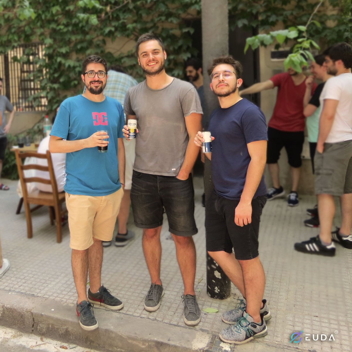 euda_ar's tweet photo. Así cerramos el 2022 ✨

- estrenando parrilla nueva 
- torneo de ping-pong
- torneo de Mario Kart
- juegos de mesa en equipos ¡y más!

¡Gracias por venir!

#SomosEuda #Eudamembers #DesarrollodeSoftware #Findeaño #ProcesosdeCalidad https://t.co/ajxUqpKq0G