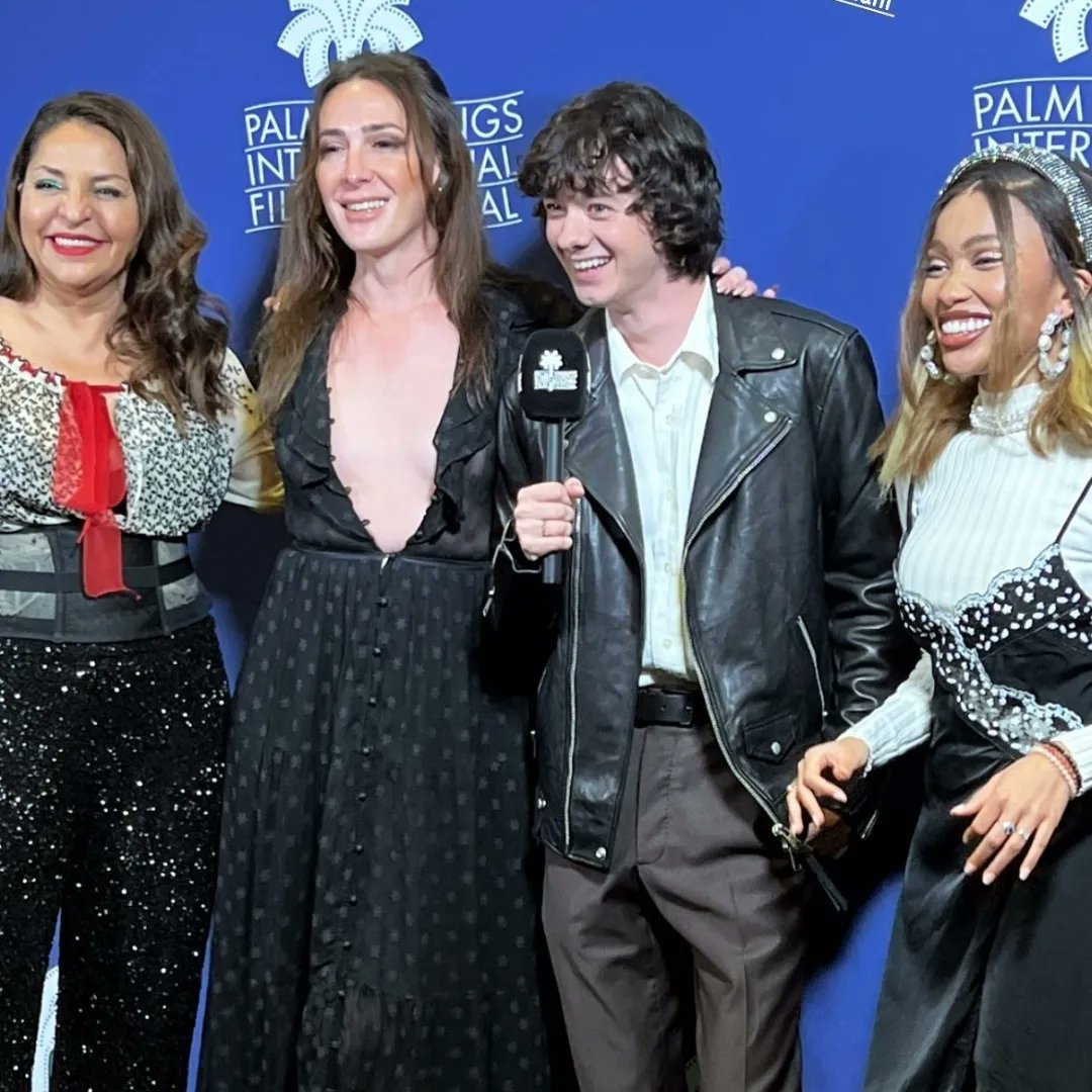 arianddanteupd's tweet photo. 📸 Más fotografías de la primera noche de proyección de Aristóteles y Dante en el #PSIFF23 #PSIFF2023 ❤️
— ©️ tricia.gonzales y sheishanani https://t.co/lCSwMFqSro