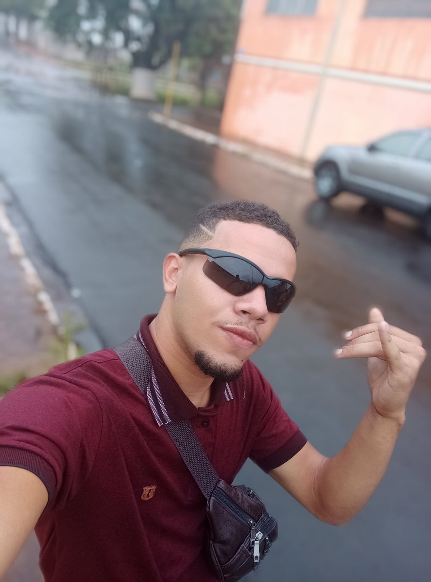 mchxj10's tweet photo. 🙂 https://t.co/4supPMJlIX