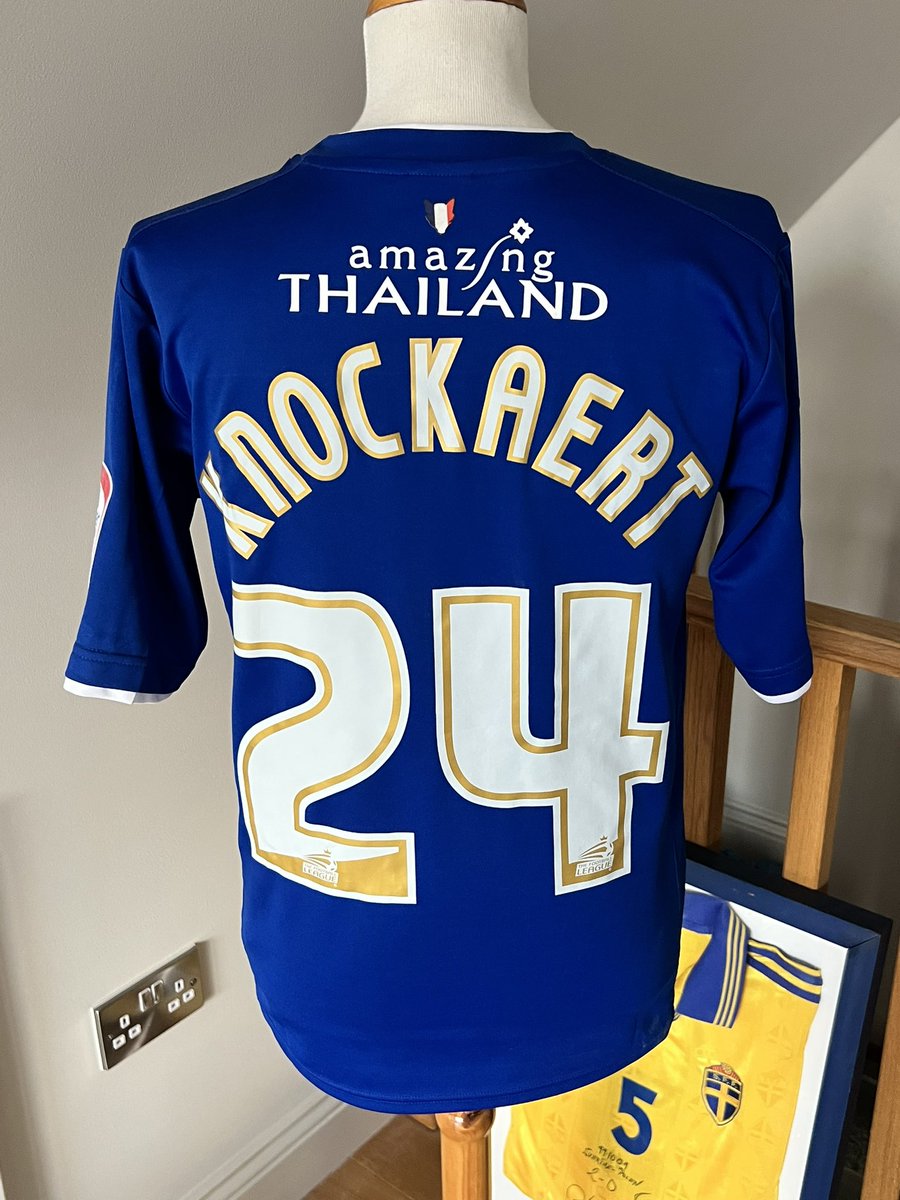 LcfcShirts's tweet photo. #dontselllnockaert - Anthony Knockaert match worn shirt #lcfc https://t.co/KC5C6BIMys