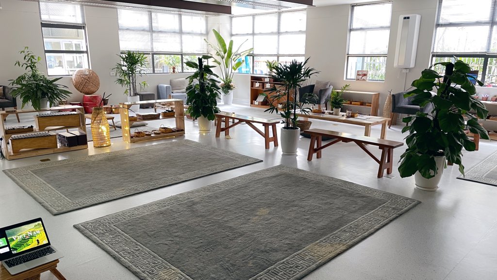The gift of a beautiful new floor that’s enhanced even more by the amazing natural light that pours into our lower elementary music space <a href="/UNIS_Hanoi/">UNIS Hanoi</a> <a href="/openingdoors/">Kari</a> to fantastic new floors ❤️