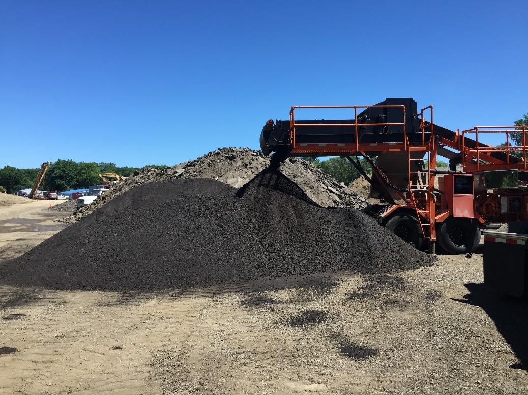 ami_asphalt's tweet image. The asphalt industry is #pavingtheway with more resilient and sustainable roads in our communities, and has for years. These advancements are also creating jobs while also brining more eco-friendly practices to projects that are building the infrastructure for future generati ...